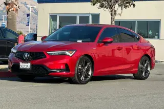 Acura Integra 2024 liftback de 4 puertas CVT con paquete de tecnología y A-SPEC