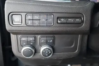 GMC Yukon 2021 4x4 Denali 4dr SUV