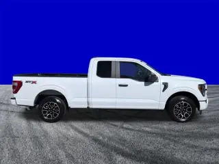 Ford F-150 2023 4x2 XL 4dr SuperCab 6.5 ft. SB
