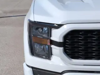 Ford F-150 2023 4x2 XL 4dr SuperCab 6.5 ft. SB