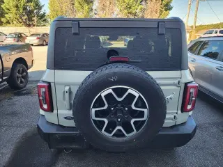 Ford Bronco 2024 4x4 Outer Banks SUV de 4 puertas