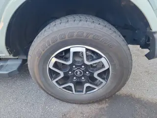 Ford Bronco 2024 4x4 Outer Banks SUV de 4 puertas