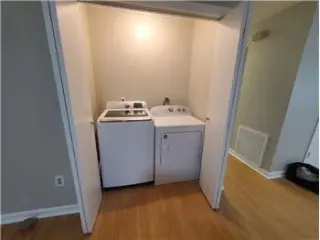 Propiedad de alquiler con 3 dormitorios y 1.5 baños en Savannah