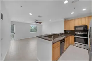 Propiedad de alquiler con 4 dormitorios y 3.5 baños en BOYNTON BEACH