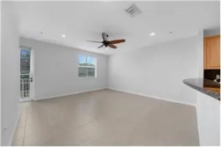 Propiedad de alquiler con 4 dormitorios y 3.5 baños en BOYNTON BEACH