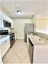 Propiedad de alquiler con 1 dormitorio y 1 baño en Boynton Beach