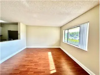 Propiedad de alquiler con 1 dormitorio y 1 baño en Boynton Beach