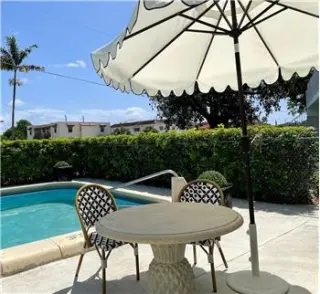 Propiedad en renta con 1 habitación y 1 baño en BOCA RATON