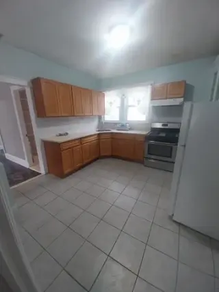 Grande en 2fl. / 3br 1bano. /