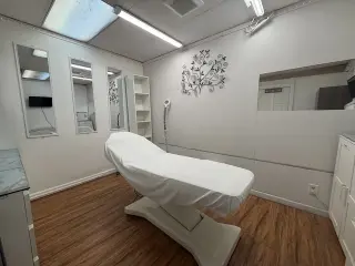RENT O COMISION HAIR & ROOM