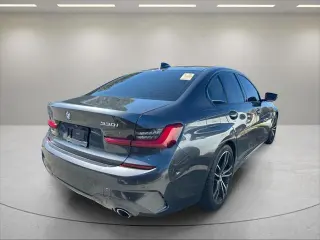 BMW Serie 3 2019 AWD 330i xDrive 4dr Sedán