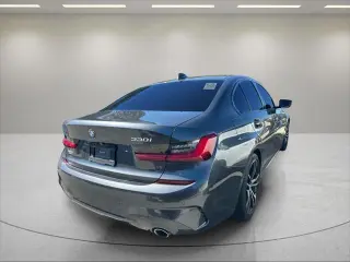 BMW Serie 3 2019 AWD 330i xDrive 4dr Sedán