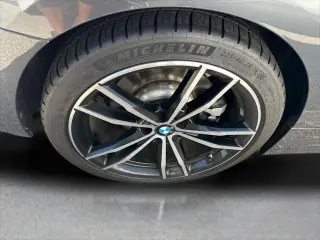 BMW Serie 3 2019 AWD 330i xDrive 4dr Sedán