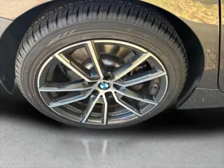Sedán BMW Serie 3 2019 330i 4 puertas