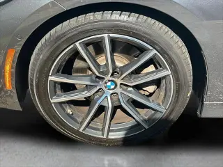 Sedán BMW Serie 3 2019 330i 4 puertas
