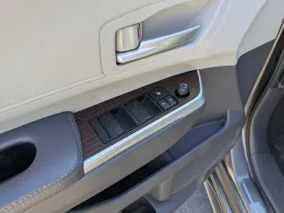 Toyota Sienna 2022 XLE 8 Pasajeros 4dr Mini-Van