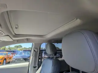Toyota Sienna 2022 XLE 8 Pasajeros 4dr Mini-Van