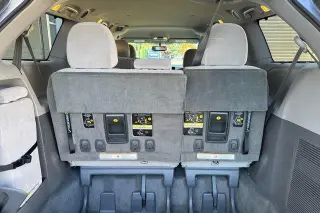 Toyota Sienna 2017 LE 7-Pasajeros Asiento de Acceso Automático 4dr Mini-Van