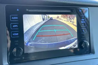 Toyota Sienna 2017 LE 7-Pasajeros Asiento de Acceso Automático 4dr Mini-Van