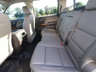 GMC Sierra 1500 2018 4x4 SLT 4dr Crew Cab 5.8 ft. SB