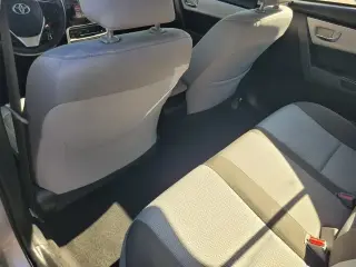 Toyota Corolla 2017 LE 4dr Sedán
