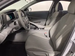 Hyundai ELANTRA Híbrido 2025 Azul 4dr Sedán