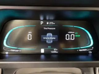 Hyundai ELANTRA Híbrido 2025 Azul 4dr Sedán
