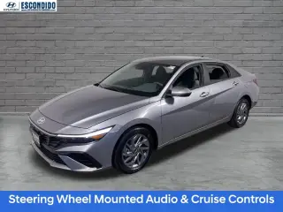 Hyundai ELANTRA Híbrido 2025 Azul 4dr Sedán