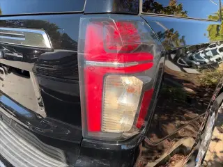 Chevrolet Suburban 2021 4x4 High Country 4dr SUV