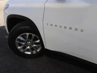 Chevrolet Traverse 2021 LS 4dr SUV w/1LS