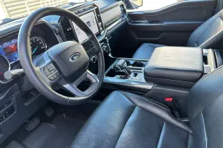 Ford F-150 2023 4x4 XLT 4dr SuperCrew 5.5 ft. SB