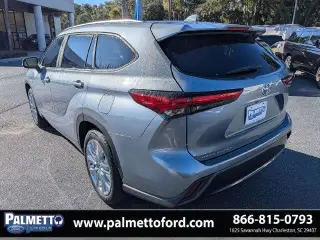 Toyota Highlander 2023 Limited 4dr SUV