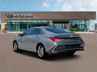 Hyundai ELANTRA 2026 Limited 4dr Sedán