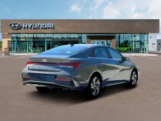 Hyundai ELANTRA 2026 Limited 4dr Sedán