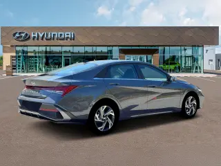 Hyundai ELANTRA 2026 Limited 4dr Sedán