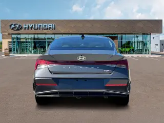 Hyundai ELANTRA 2026 Limited 4dr Sedán