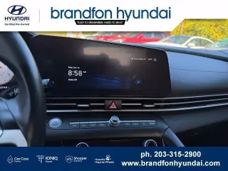 Hyundai ELANTRA 2023 Limited 4dr Sedán