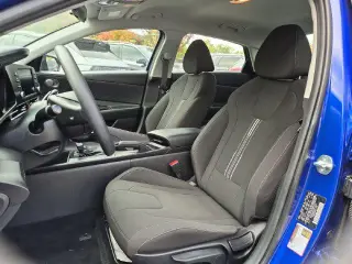 Hyundai ELANTRA 2023 SEL Sedán de 4 puertas