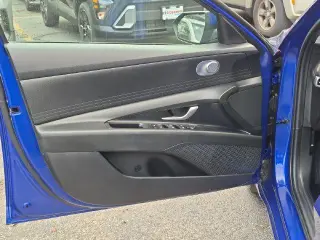 Hyundai ELANTRA 2023 SEL Sedán de 4 puertas