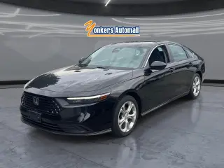 Sedán de 4 puertas Honda Accord 2024 LX