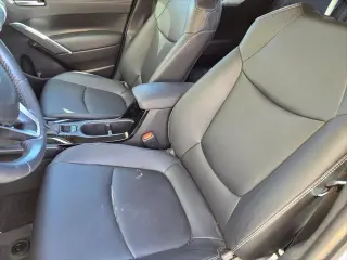 Toyota Corolla Cross 2023 XLE 4 puertas Crossover
