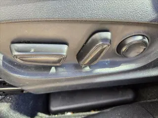 Toyota Corolla Cross 2023 XLE 4 puertas Crossover
