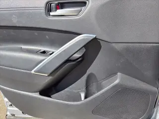 Toyota Corolla Cross 2023 XLE 4 puertas Crossover