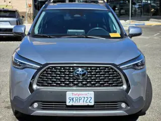 Toyota Corolla Cross 2023 XLE 4 puertas Crossover