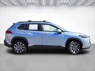 Toyota Corolla Cross 2023 XLE 4 puertas Crossover
