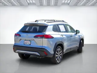 Toyota Corolla Cross 2023 XLE 4 puertas Crossover
