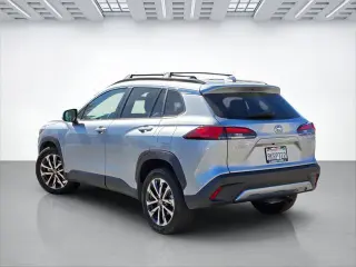 Toyota Corolla Cross 2023 XLE 4 puertas Crossover