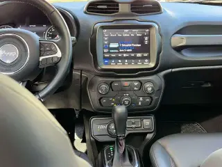 Jeep Renegade 2023 4x4 Trailhawk SUV de 4 puertas