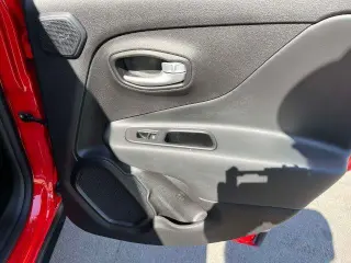 Jeep Renegade 2023 4x4 Trailhawk SUV de 4 puertas