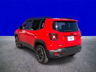 Jeep Renegade 2023 4x4 Trailhawk SUV de 4 puertas